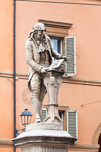 LuigiGalvani雕像图片