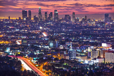 美国加利福尼亚州洛杉矶市中心天亮时高清图片