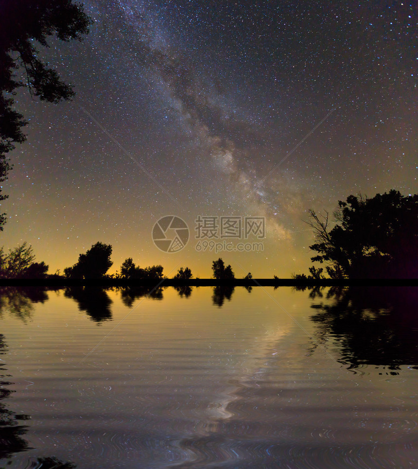 唯美的夜景星空星星图片