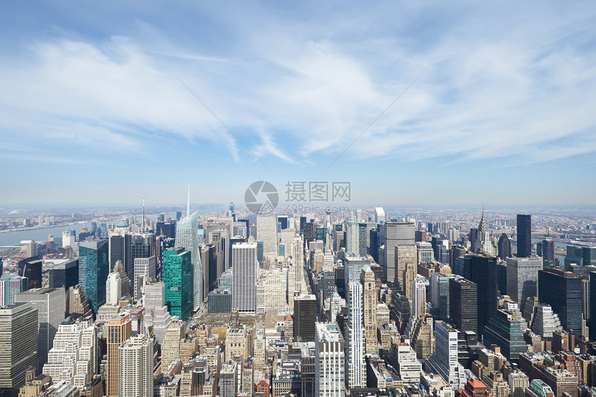 从美国纽约帝国大厦看曼哈图片