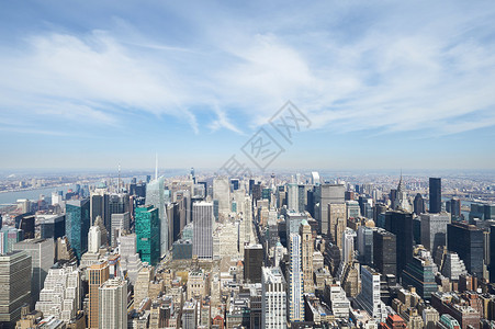从美国纽约帝国大厦看曼哈图片