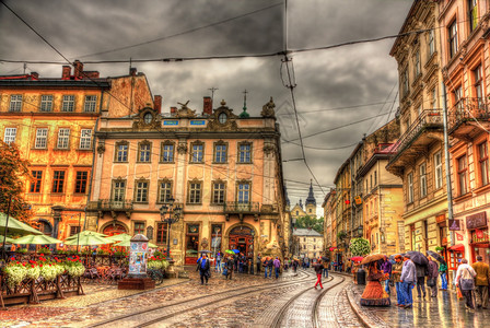 市场广利沃夫的中心广场图片