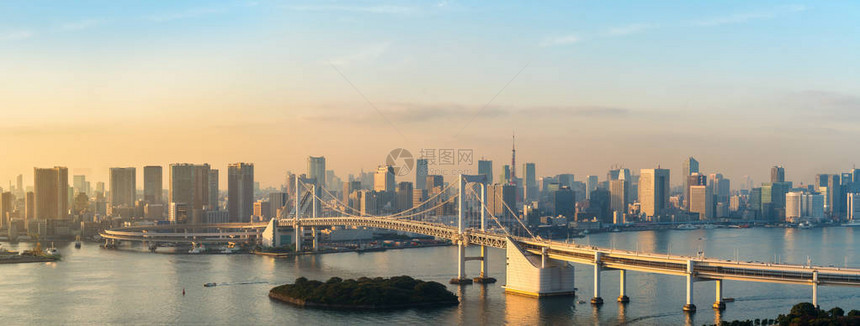 东京天线东京塔台和彩虹图片