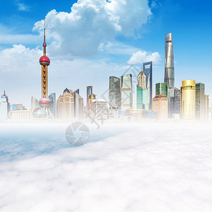 上海摩天大楼的云层城市幻想景色图片