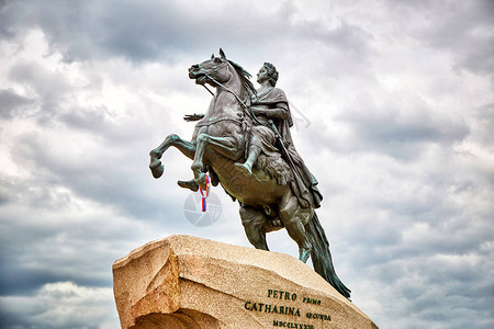 俄罗斯圣彼得堡的象征之一参议院广场青铜骑图片