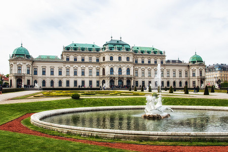 奥地利维也纳古典贝韦德雷宫殿大图片