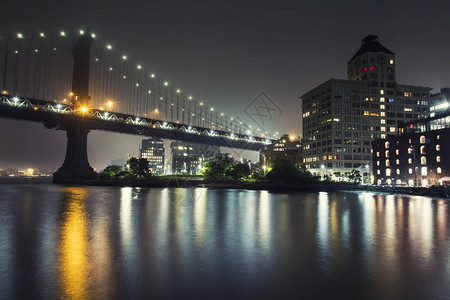 纽约曼哈顿大桥的景色图片