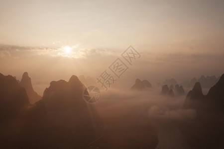 桂林的天山水图片