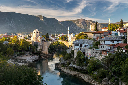 波斯尼亚著名的Mo背景图片