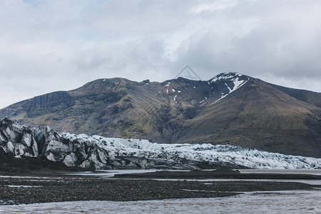 冰岛Skaftafellsjkull公园的冰川和雪图片