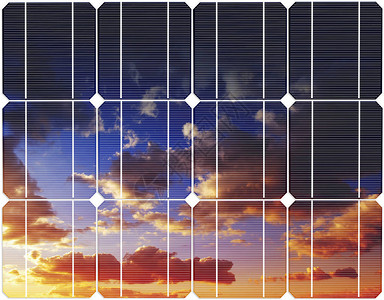 太阳能源电池板的日落天空反射图片