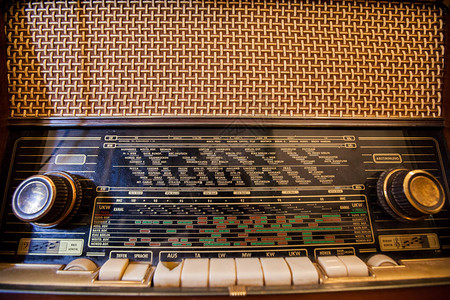 旧的收音机老式图片