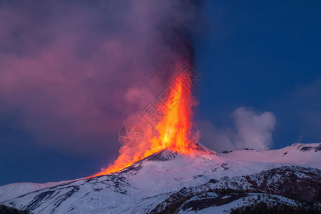 意大利的火山图片