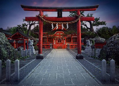 日本神殿或寺庙建筑教堂和托里门外的日本圣图片