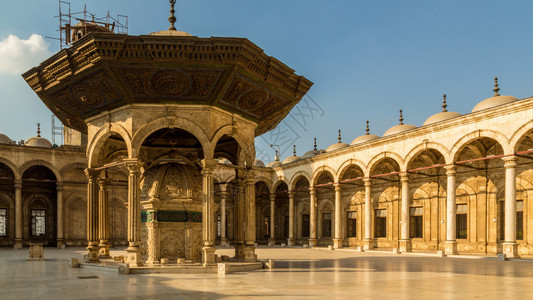 一座清真寺和博物馆是埃及最大的旅图片