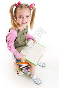 照片小女孩的书在手看相图片