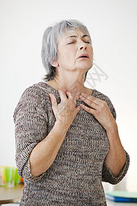 BREATHLESSNESS女呼吸不足图片
