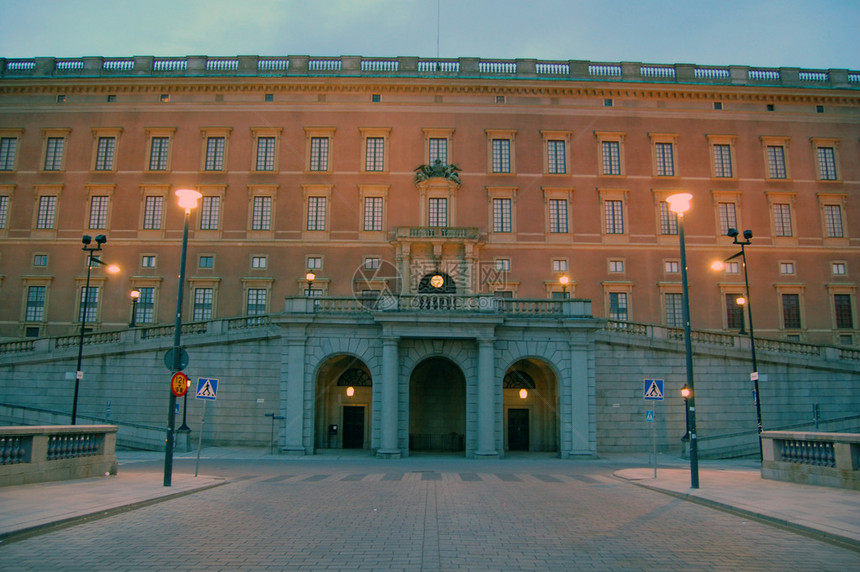 晚上瑞典斯德哥尔摩皇宫大图片