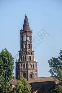 Milanese修道院图片