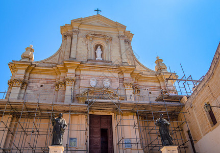 位于马耳他城堡的戈佐大教堂图片