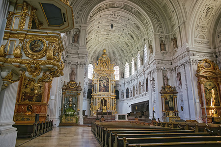 圣迈克尔大教堂慕尼黑内图片