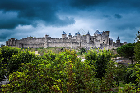 法国城堡和历史堡垒的景点都与图片
