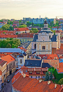 立陶宛维尔纽斯老城的圣灵教图片