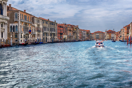 意大利威尼斯圣马科区大运河一带的风景建筑图片