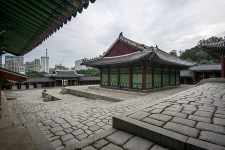 庆熙宫周围的建筑和风景入口和通往高清图片