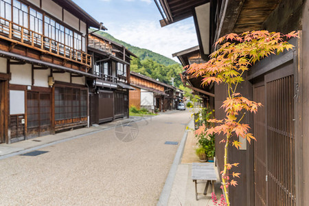 日本基索谷Naraijuku后镇的日本传统木制图片
