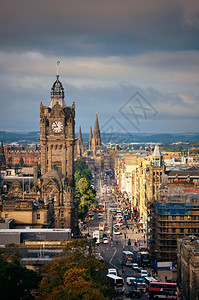 英国爱丁堡市街道屋顶景观图片