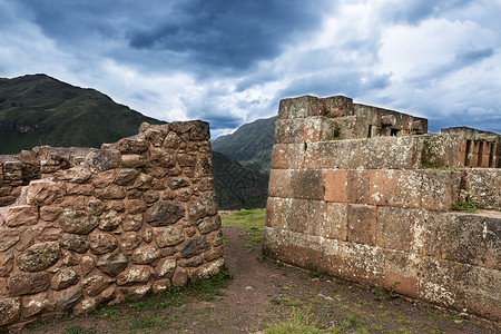 秘鲁圣谷Pisac城墙图片