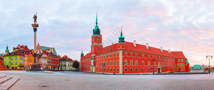 波兰华沙城堡广场全景清背景图片