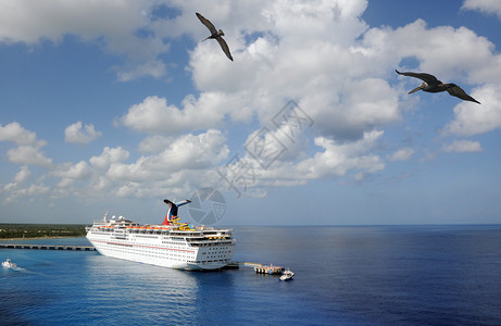 加勒比海异国情调的邮轮假期图片