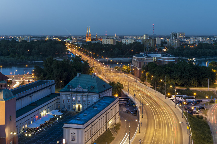 波兰首都华沙夜景图片