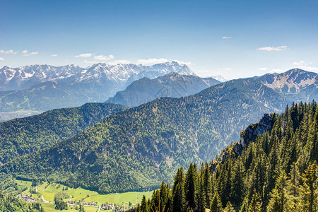 巴伐利亚德国阿尔卑斯山风向Zugs图片