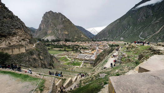 在秘鲁Ollantaytambo的Colossa图片