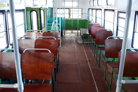 旧城巴士内图片
