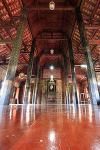 泰国佛丕府素万那兰寺图片
