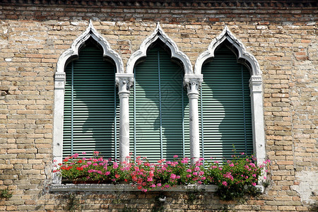 威尼斯式的豪华花阳台有威尼斯一座历图片