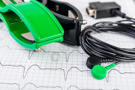 ECG电极电缆和急心肌梗塞记图片