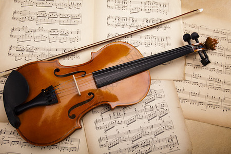 古典小提琴图片