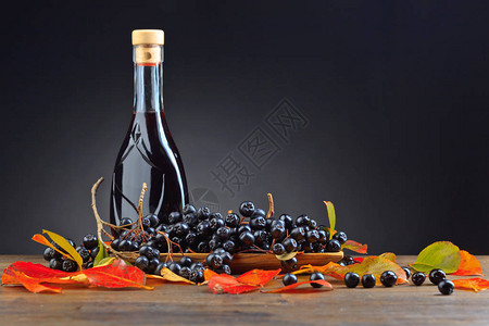 黑色窒息莓aronia图片