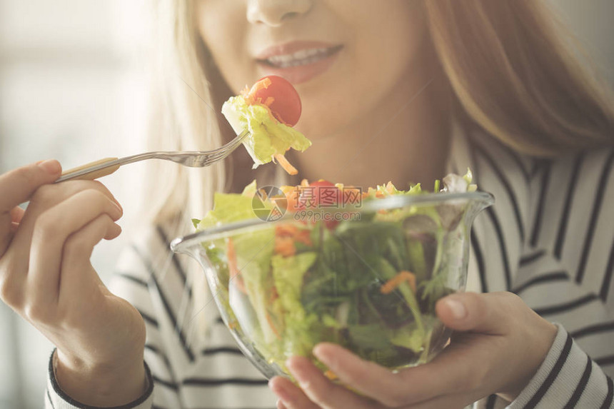 沙拉饮食健康营养概念图片