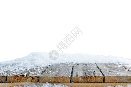 白雪覆盖的条纹木质朴材料图片