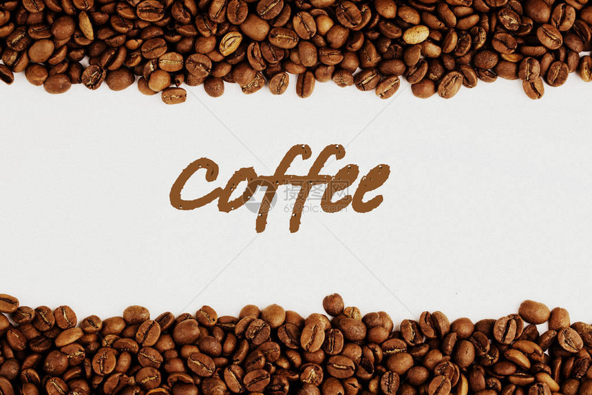 土耳其咖啡和咖啡豆图片