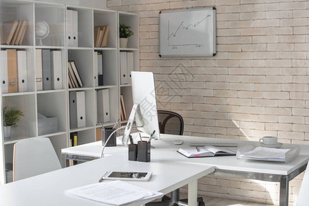 空荡的现代办公室的背景图像白色上面背景图片