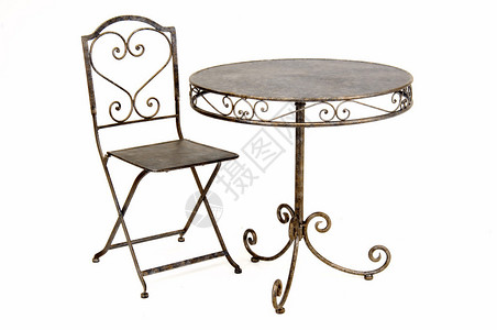 金属椅子和桌子背景图片