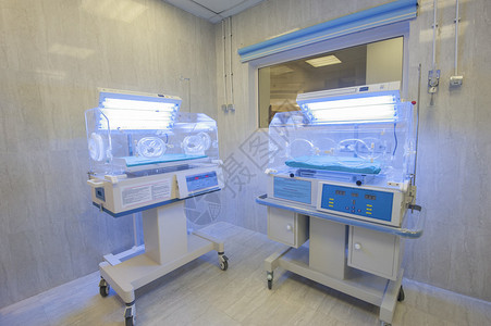 某医疗中心医院的婴儿保育箱技术图片