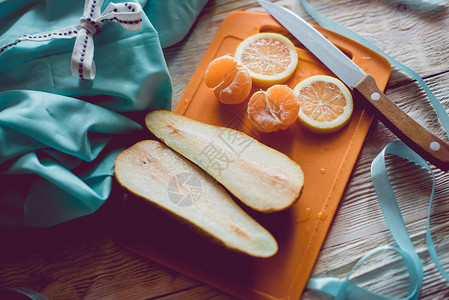 柑橘水果和木图片